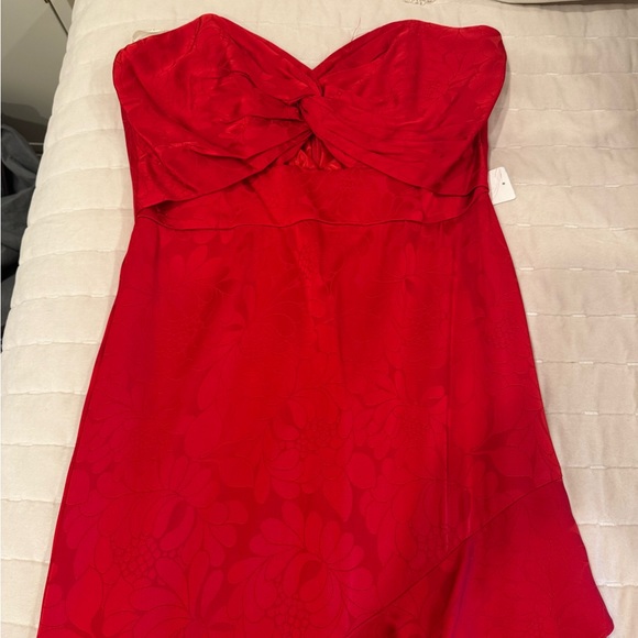Shoshanna red satin dress 💃🏽 Size 8 NWT! - Picture 7 of 7